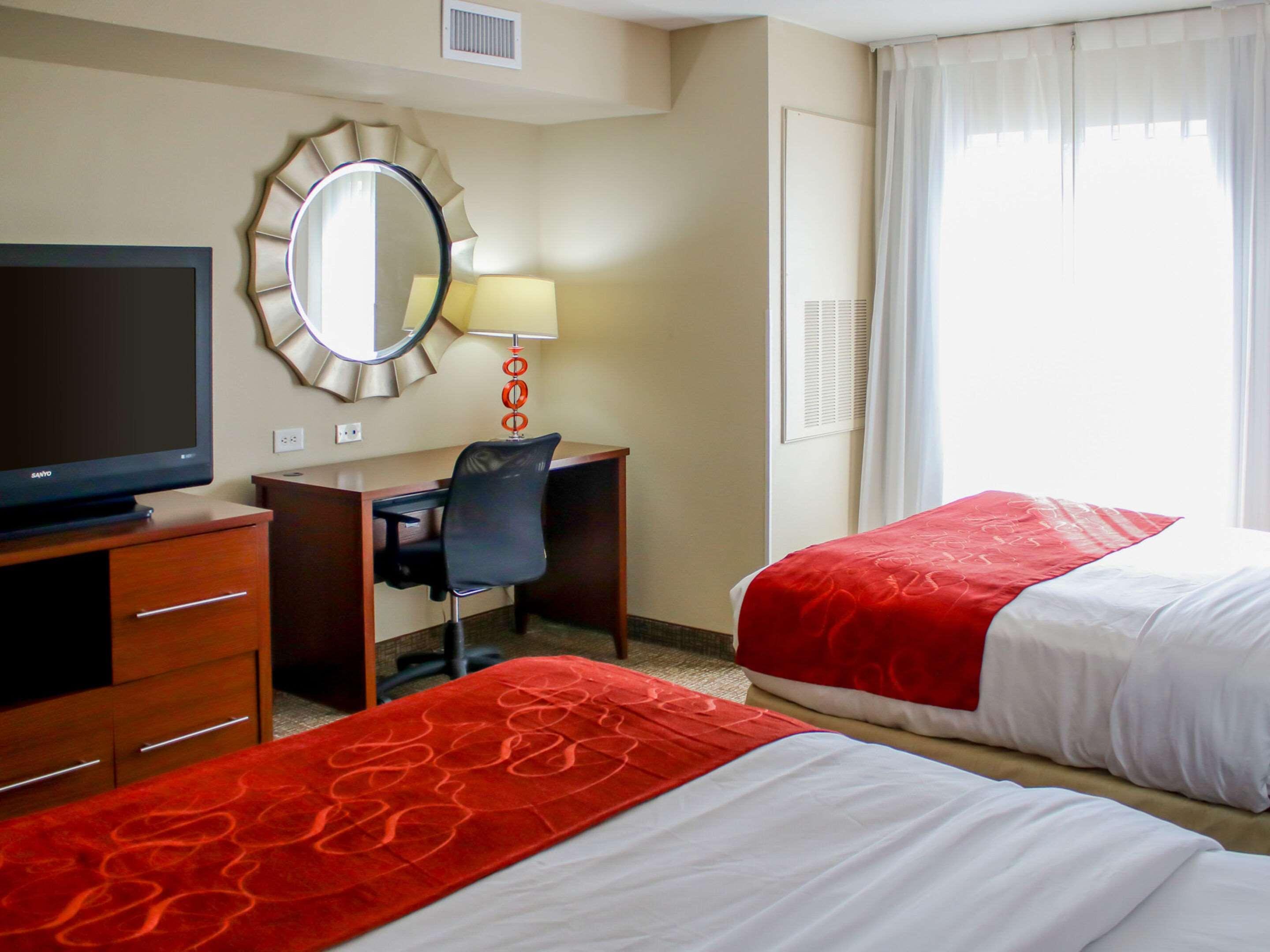 คอมฟอร์ต สวีท แอท เวอร์จิเนีย เซ็นเตอร์ คอมมอน Hotel เกลน อัลเลน ภายนอก รูปภาพ
